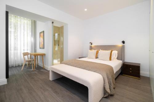 WHome Stylish Oasis near Parque Eduardo VII — 4-Star Luxury Hotel in Lisbon, Portugal
