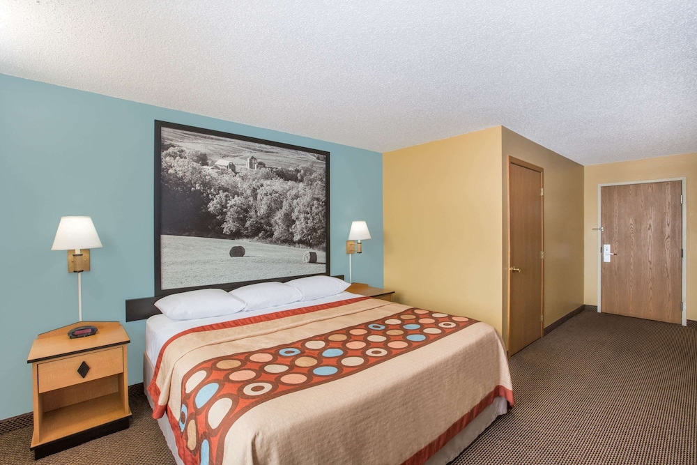 Super 8 by Wyndham Clarinda - photo 8