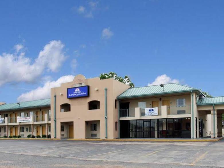 Americas Best Value Inn & Suites Senatobia - photo 2