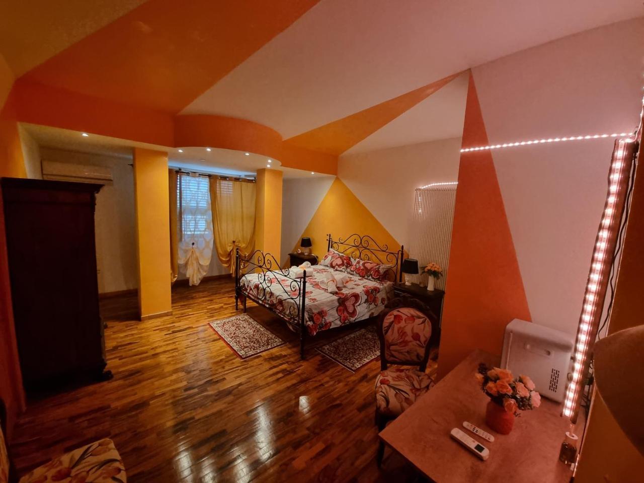 La Maison B&B — 4-Star Luxury Hotel in Ceccano, Italy