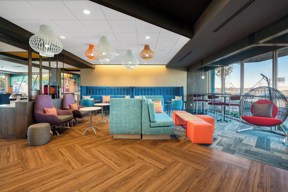 Tru by Hilton Savannah Airport - photo 4