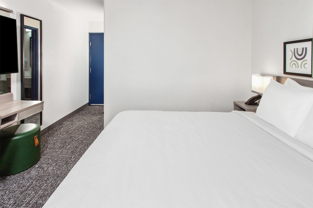 Spark by Hilton Rochester South - photo 17