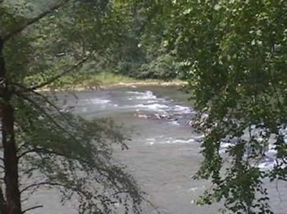 Riverbend Lodging - photo 31