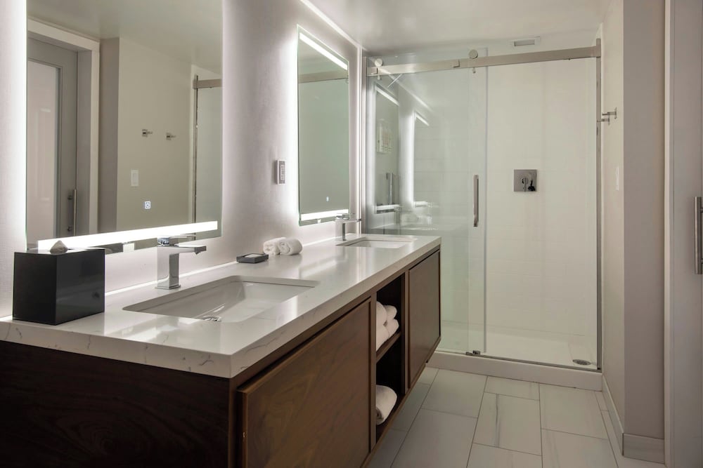 Marriott Springfield Downtown - photo 16