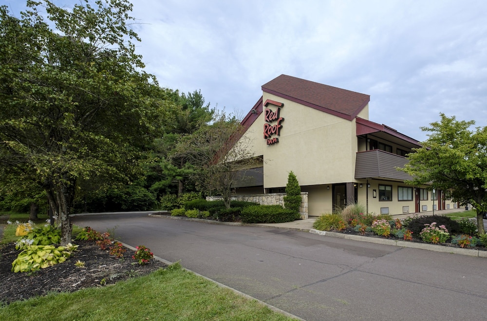 Red Roof Inn Danville PA - featured photo