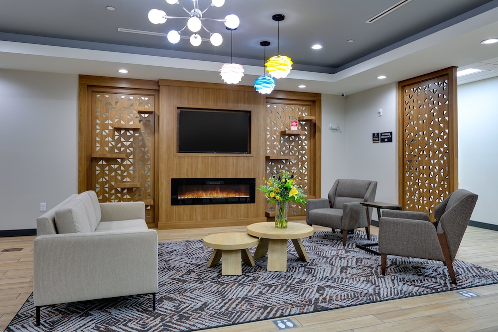 Candlewood Suites DFW West Hurst by IHG - photo 35