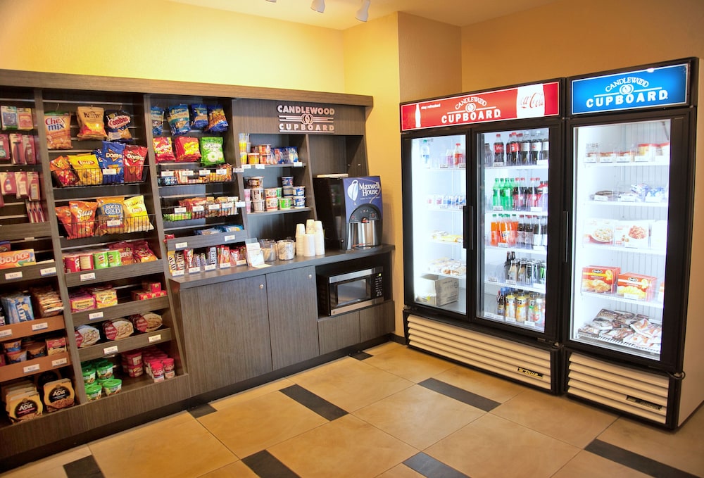 Candlewood Suites Alexandria by IHG - photo 25