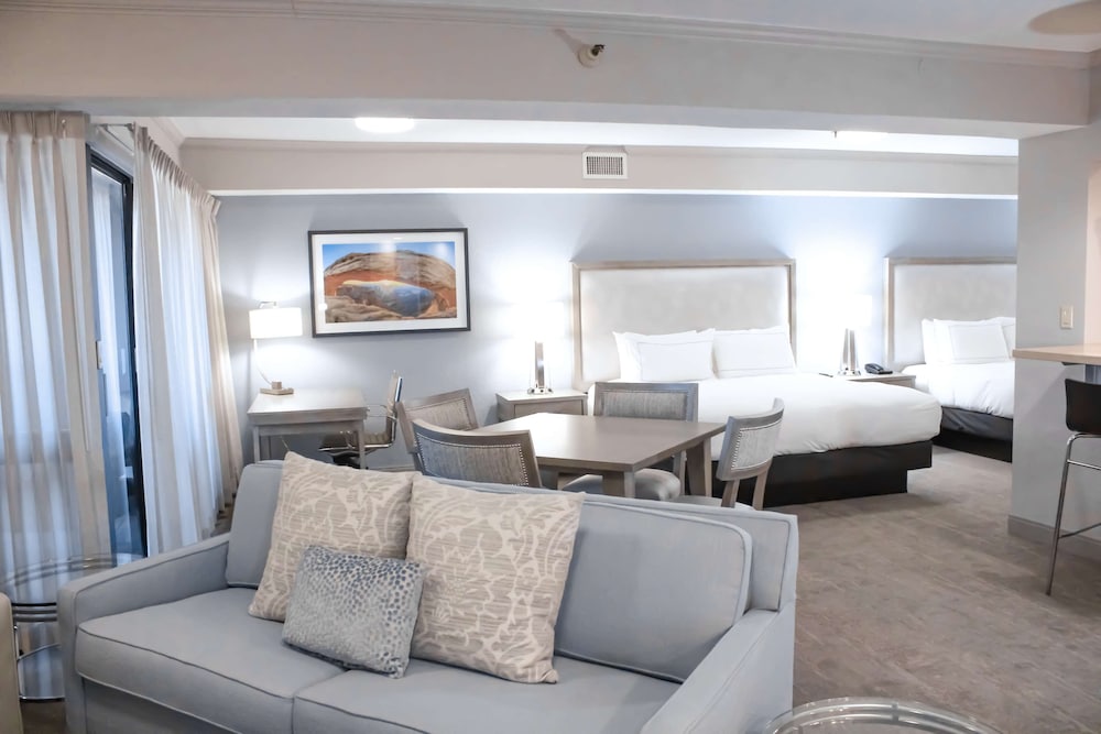 DoubleTree by Hilton Phoenix Mesa - photo 19