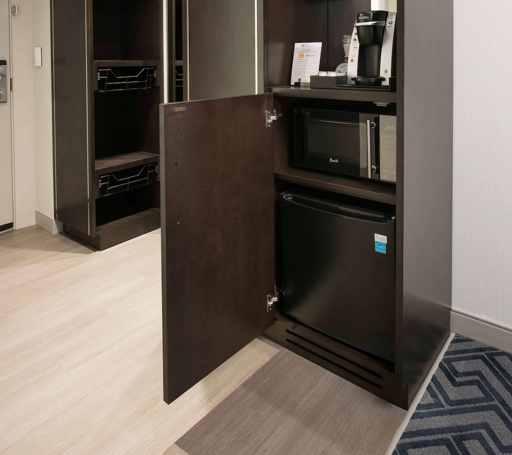 Hilton Garden Inn Foxborough Patriot Place - photo 27