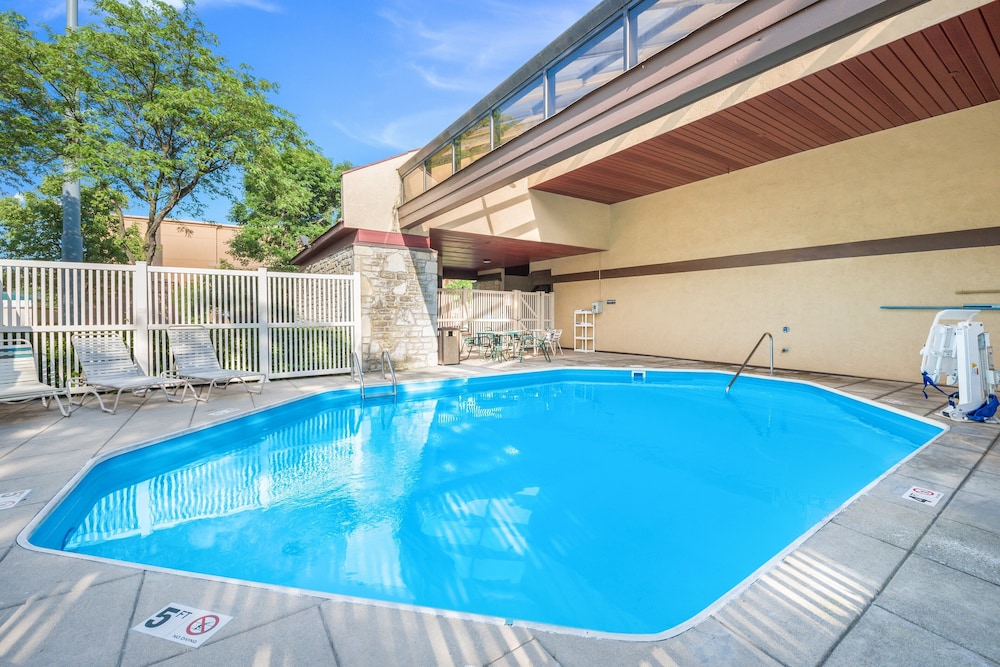 Red Roof Inn Columbus Grove City - photo 23