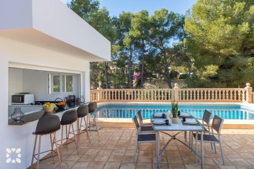 Villa La Morena by Abahana Villas — 4-Star Luxury Hotel in Benissa, Spain