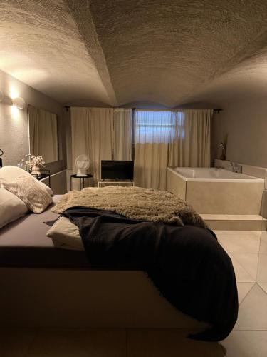 OhMySpa Bed & Bath in Ostrava, Czech Republic