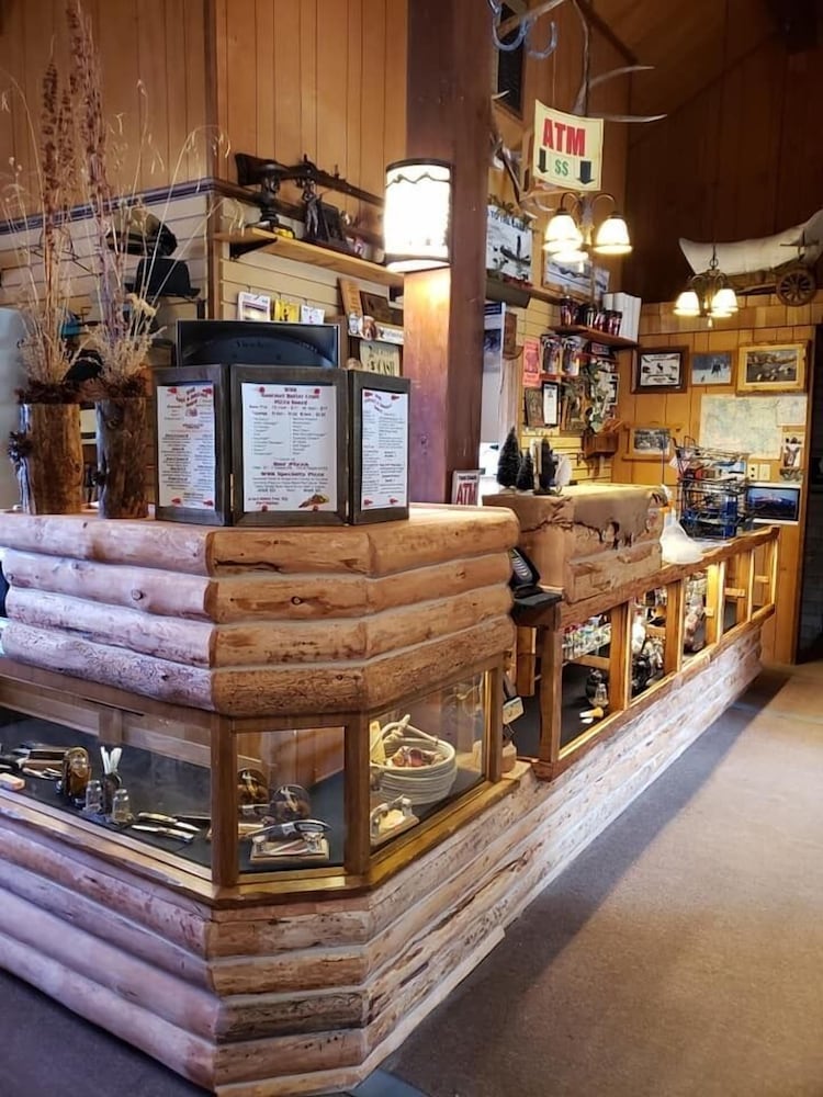 Lava Mountain Lodge - photo 7