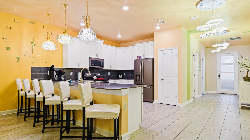 Storey Lake 9br With Theater Pool Spa by Disney Kissimmee - photo 8