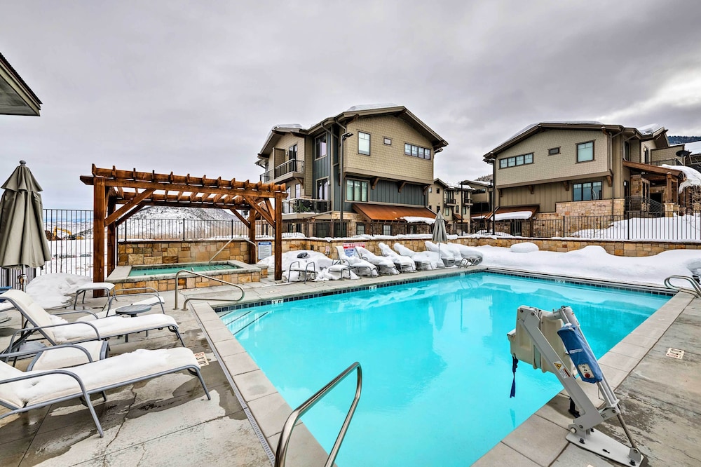 Luxe Canyons Ski Resort Condo Walk to Ski Lift - featured photo
