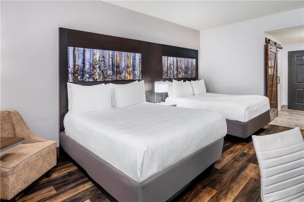 Aiden by Best Western Warm Springs Hotel and Event Center - photo 35