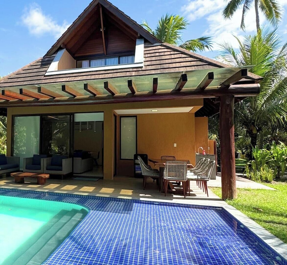 Ao Lado da Igrejinha Bangalô C Piscina Priva SH022 in Tamandare, Brasil