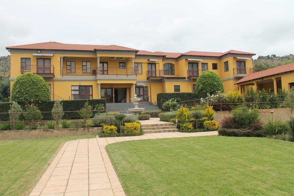 Cradle Mount Hotel & Conference Centre in Krugersdorp, South Africa