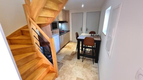 H tel Restaurant Archambeau in Sarlat-La-Caneda, France