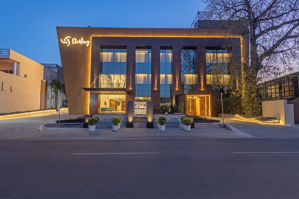 Sterling Borderland Amritsar — Amritsar