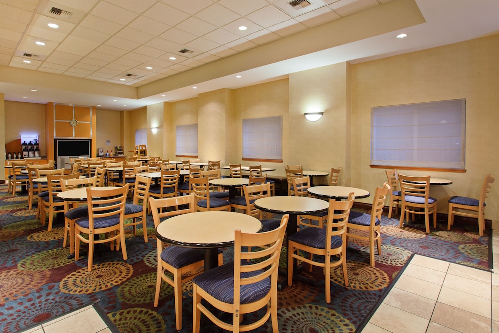 Fairfield Inn & Suites Seattle Downtown Seattle Ce - photo 28