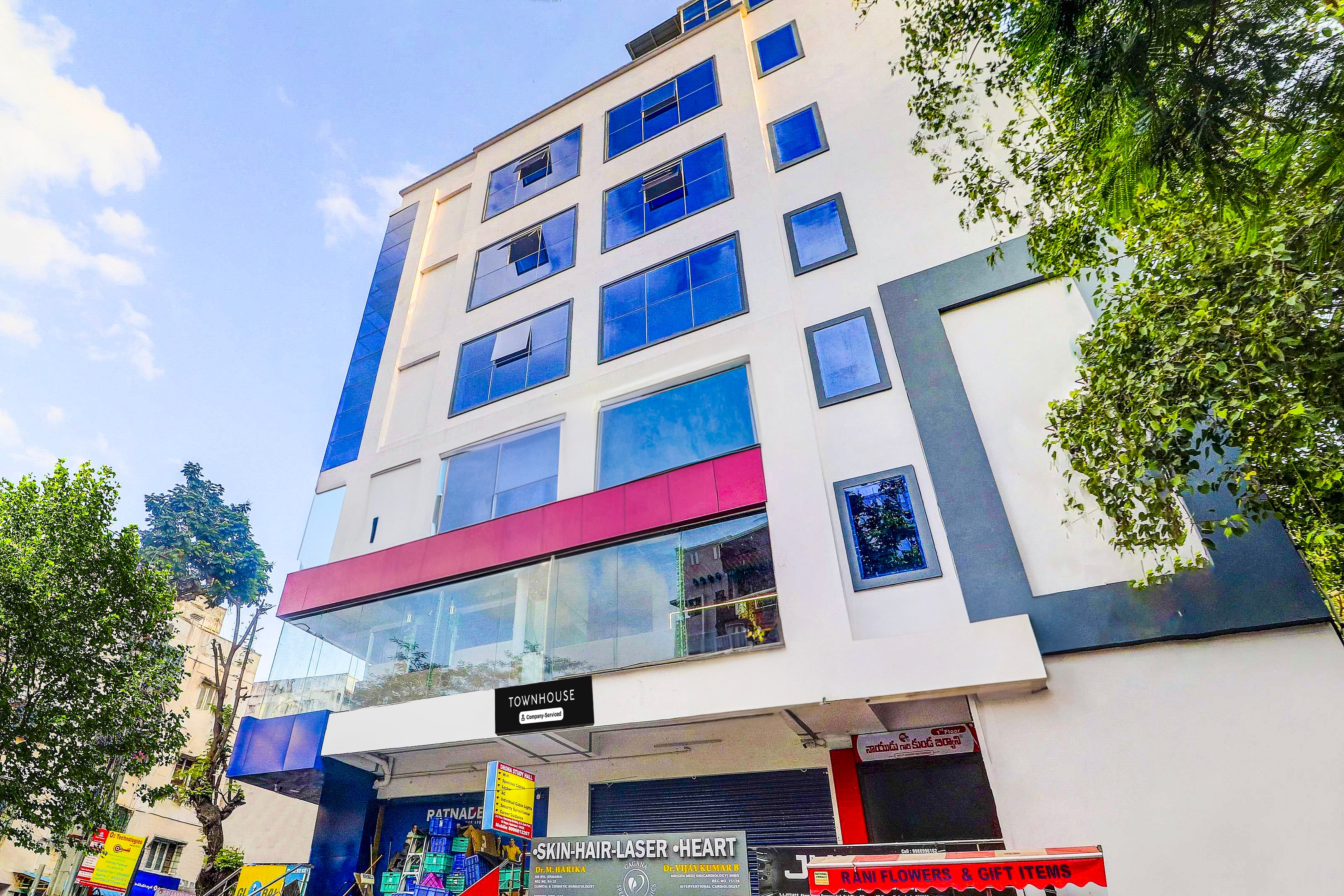 Super Townhouse SR Nagar Near RCC Premier — 4-Star Luxury Hotel in Hyderabad, India