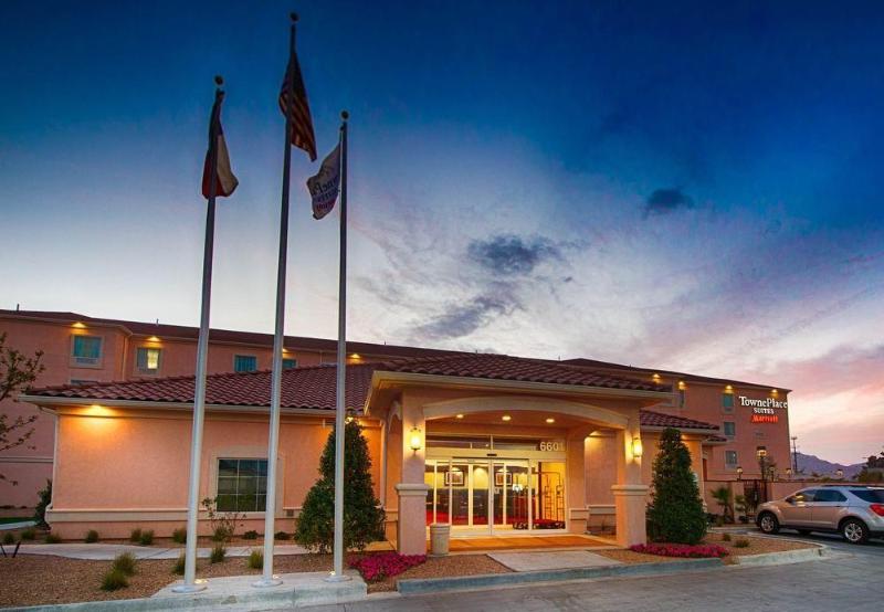 TownePlace Suites El Paso Airport - photo 18