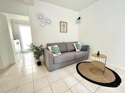 La Topaze Bleue Romans — hotel in Romans-Sur-Isere