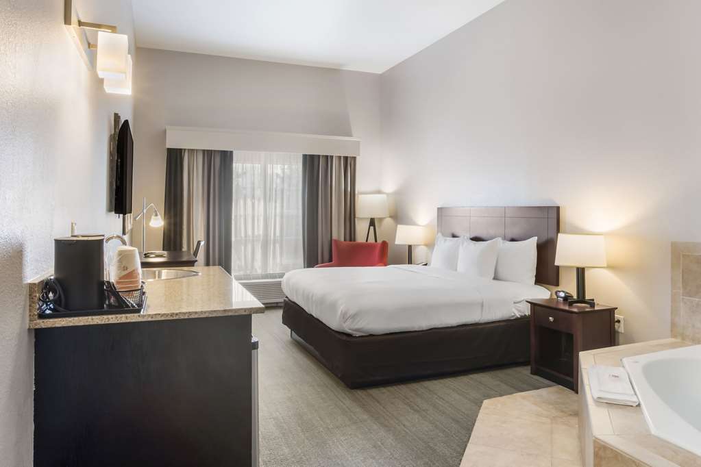 Comfort Inn & Suites Fairburn Atlanta Southwest - photo 9