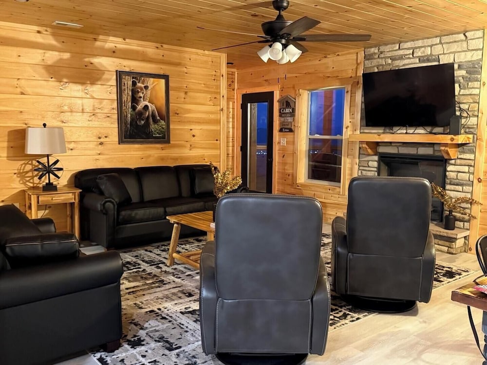 Savannah Smiles - last minute hotel in Sevierville