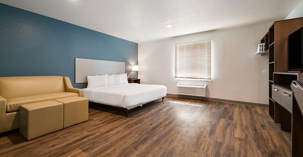 Woodspring Suites Fort Myers Cape Coral - photo 11