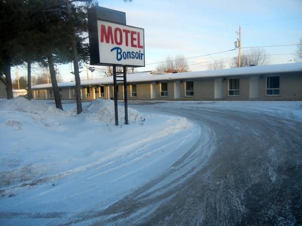 Motel Bonsoir - carbon neutral hotel in Joliette
