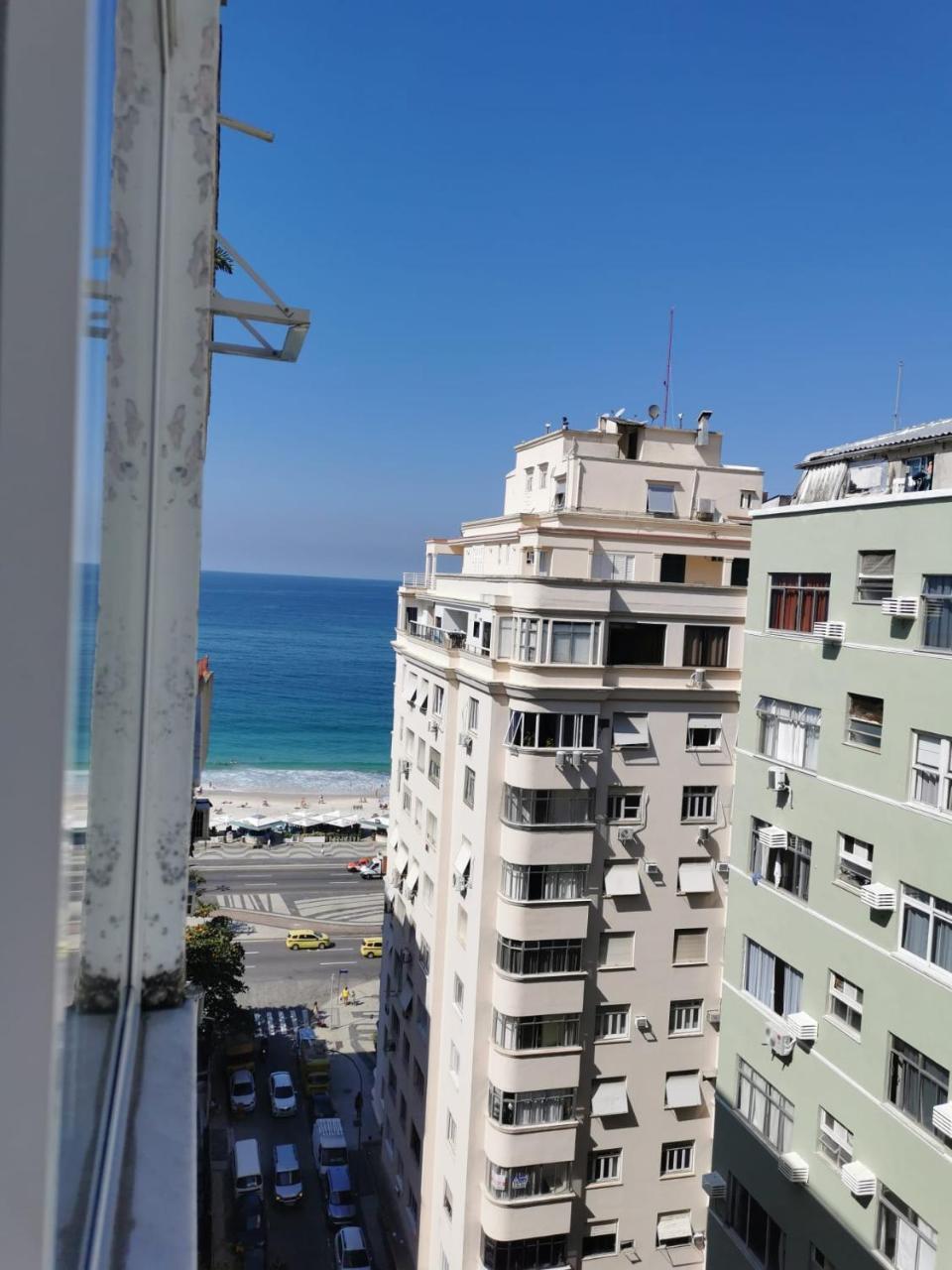 Ferienwohnung Apartamento alemao em Copacabana 100 metros da praia com Wi Fi — 4-Star Luxury Hotel in Rio De Janeiro, Brasil