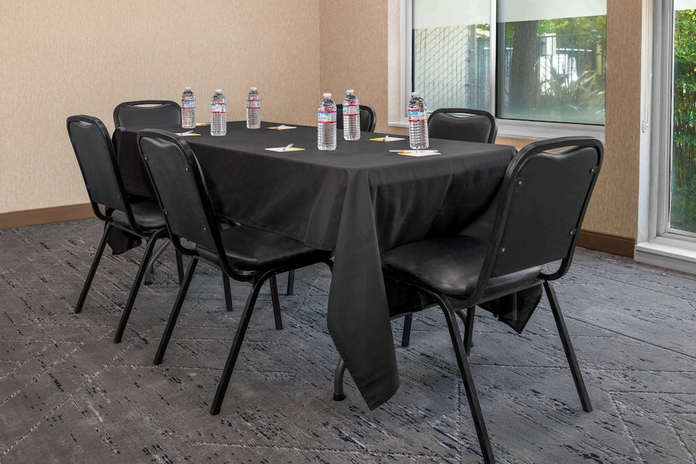 Hampton Inn & Suites Sacramento Cal Expo - photo 47