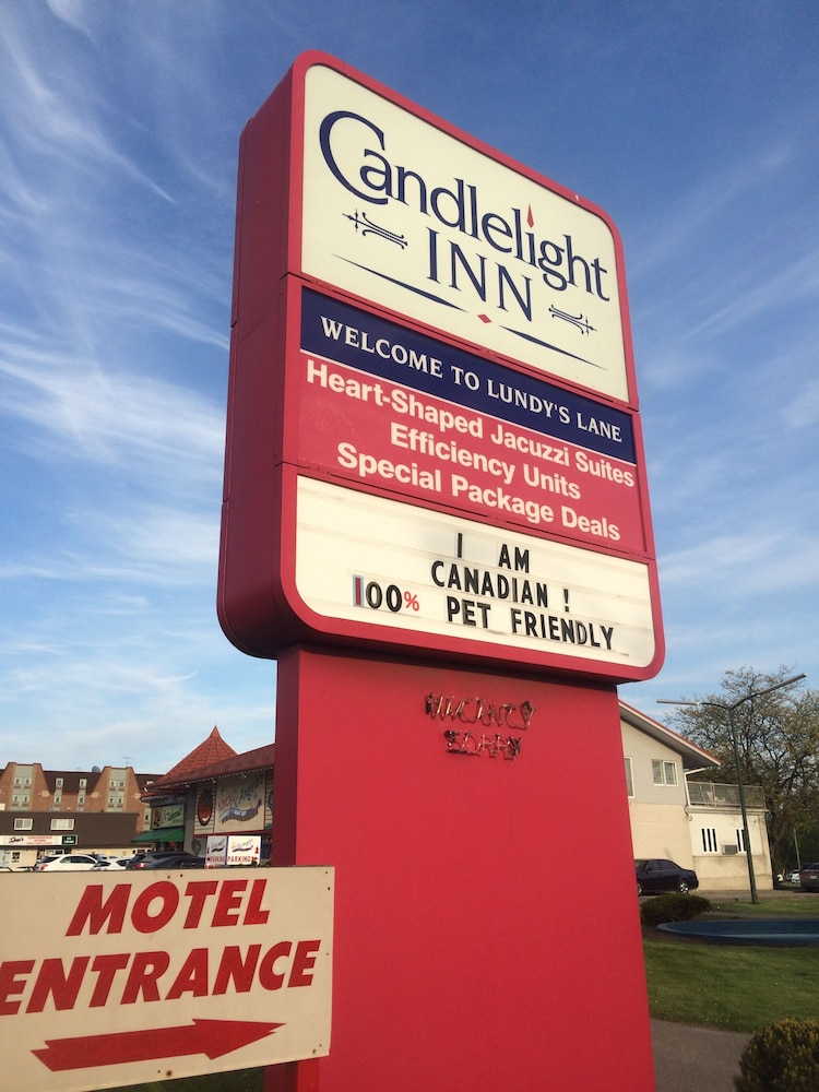 Candlelight Inn - last minute hotel in Niagara Falls