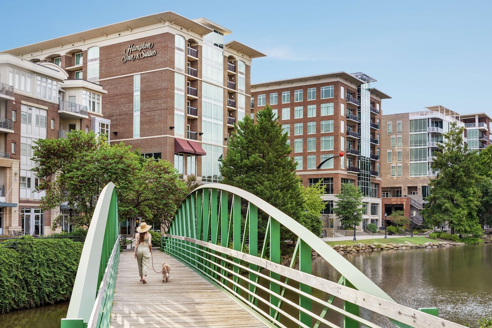 Hampton Inn & Suites Greenville Downtown RiverPlace - photo 44