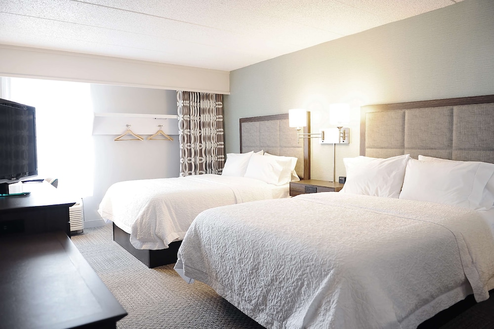 DoubleTree by Hilton Sterling Dulles Airport - photo 16
