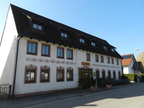 Hotel Garni Kambeitz - carbon neutral hotel in Otigheim