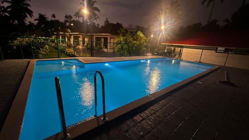 Ev Stayz - last minute hotel in Unknown City