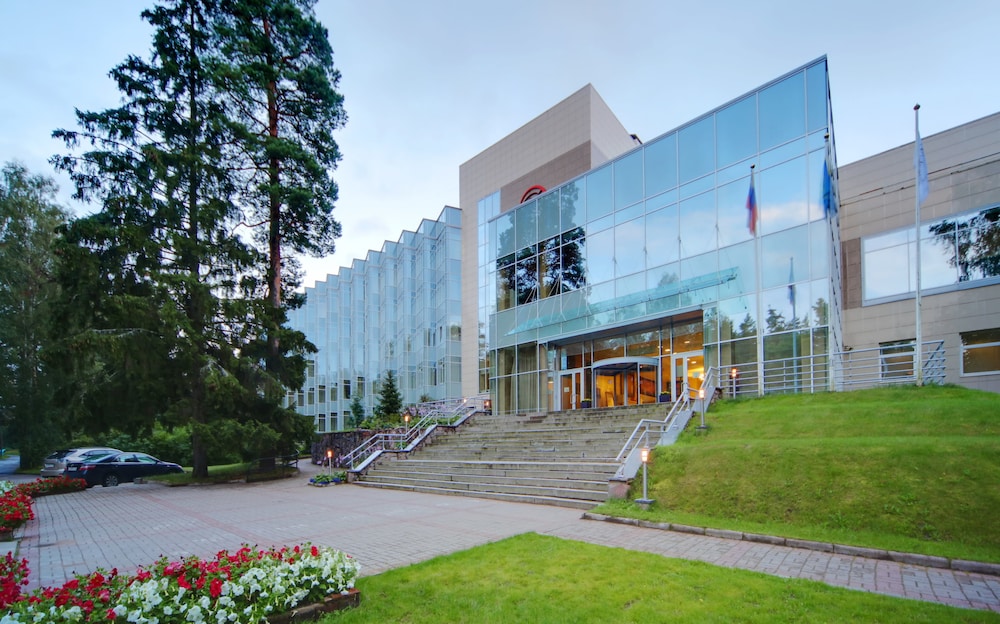 Repino Cronwell Park Hotel — hotel in Repino