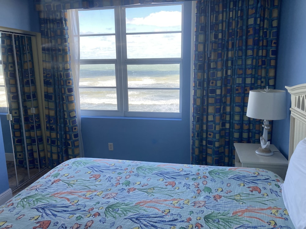 Ocean Walk Resort - photo 33