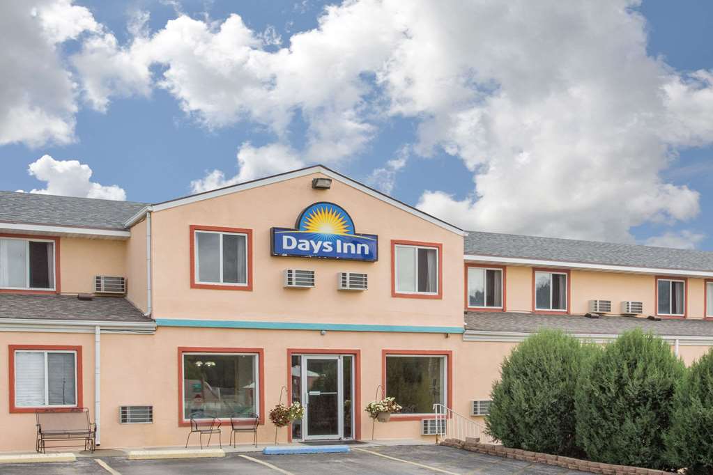 Days Inn by Wyndham Custer in Custer, United States