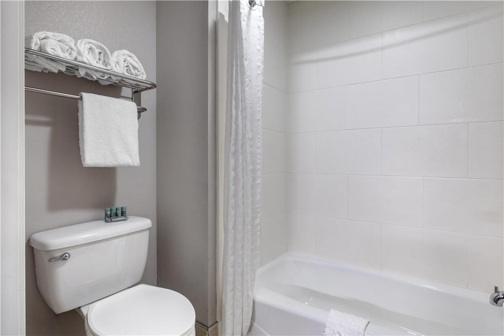 Best Western Limestone Inn & Suites - photo 22