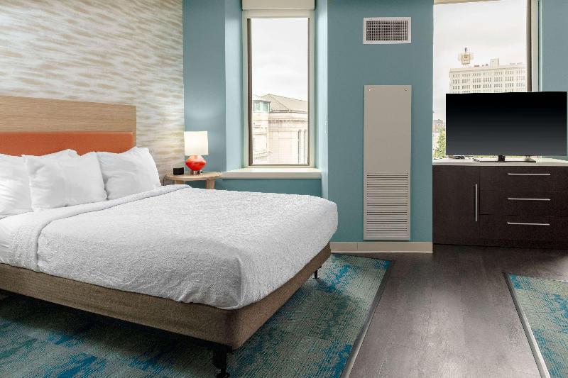 Home2 Suites by Hilton St. Louis Downtown - photo 13