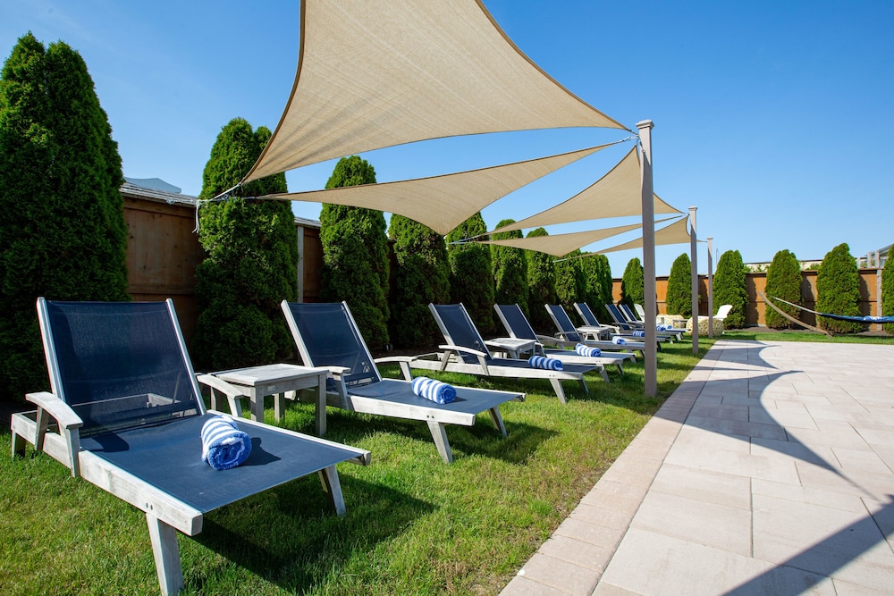 Ocean Resort Inn - photo 54