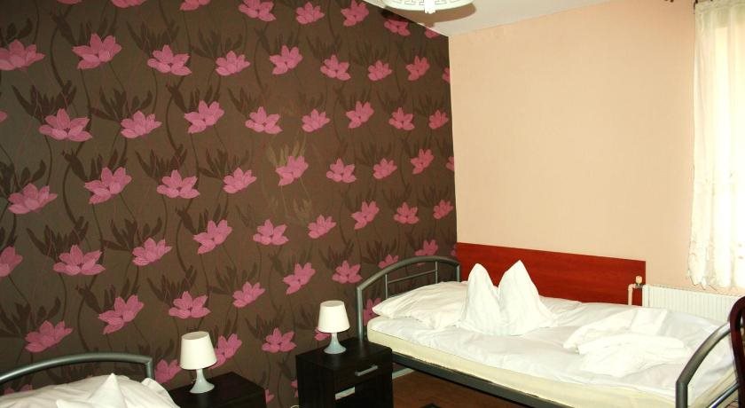 Hotel Ubertus — Piekary Slaskie — photo 2