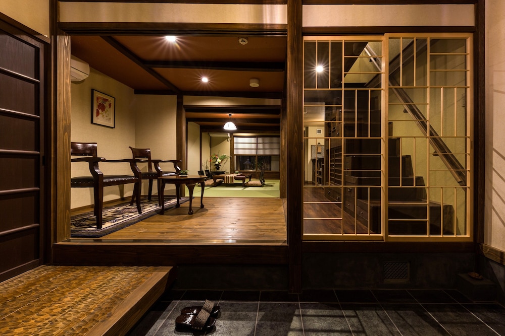 Kyoisuke - carbon neutral hotel in Kyoto