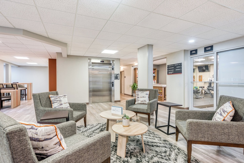 Candlewood Suites Bordentown Trenton by IHG - photo 55
