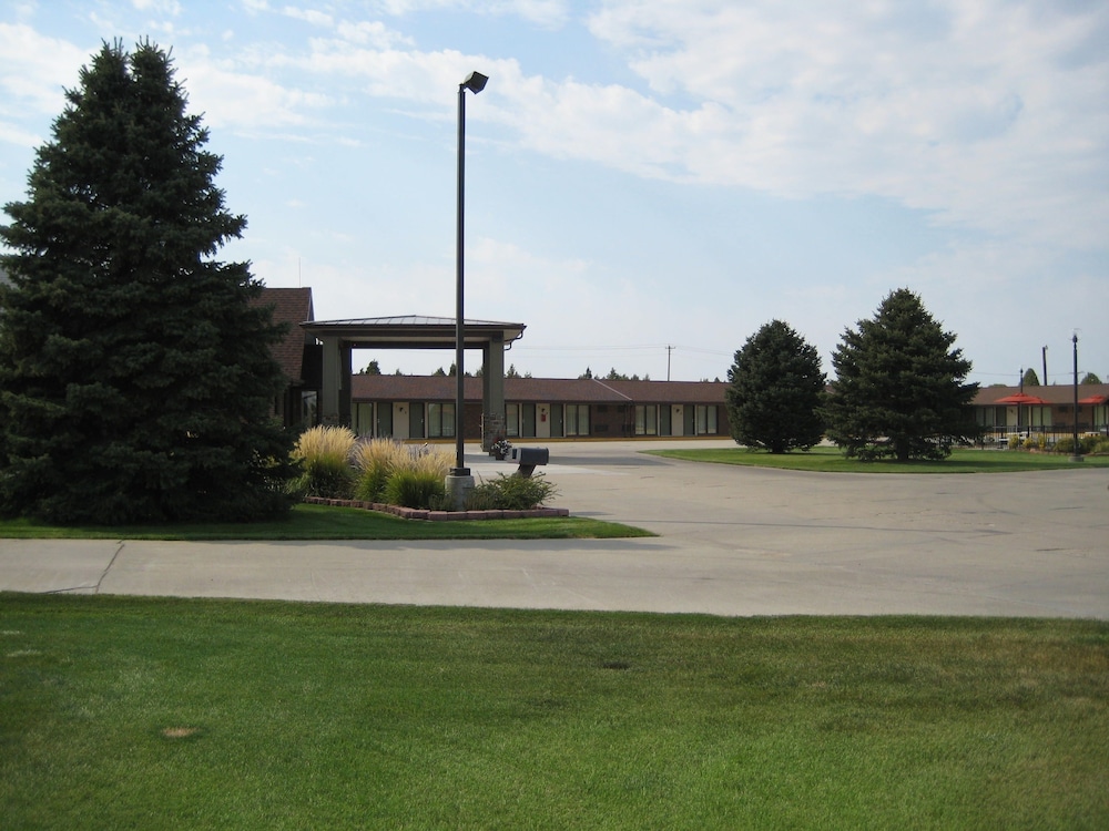 Trade Winds Motel - photo 14