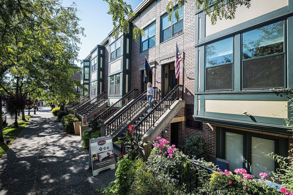 The Orenco Station Hotel - photo 146
